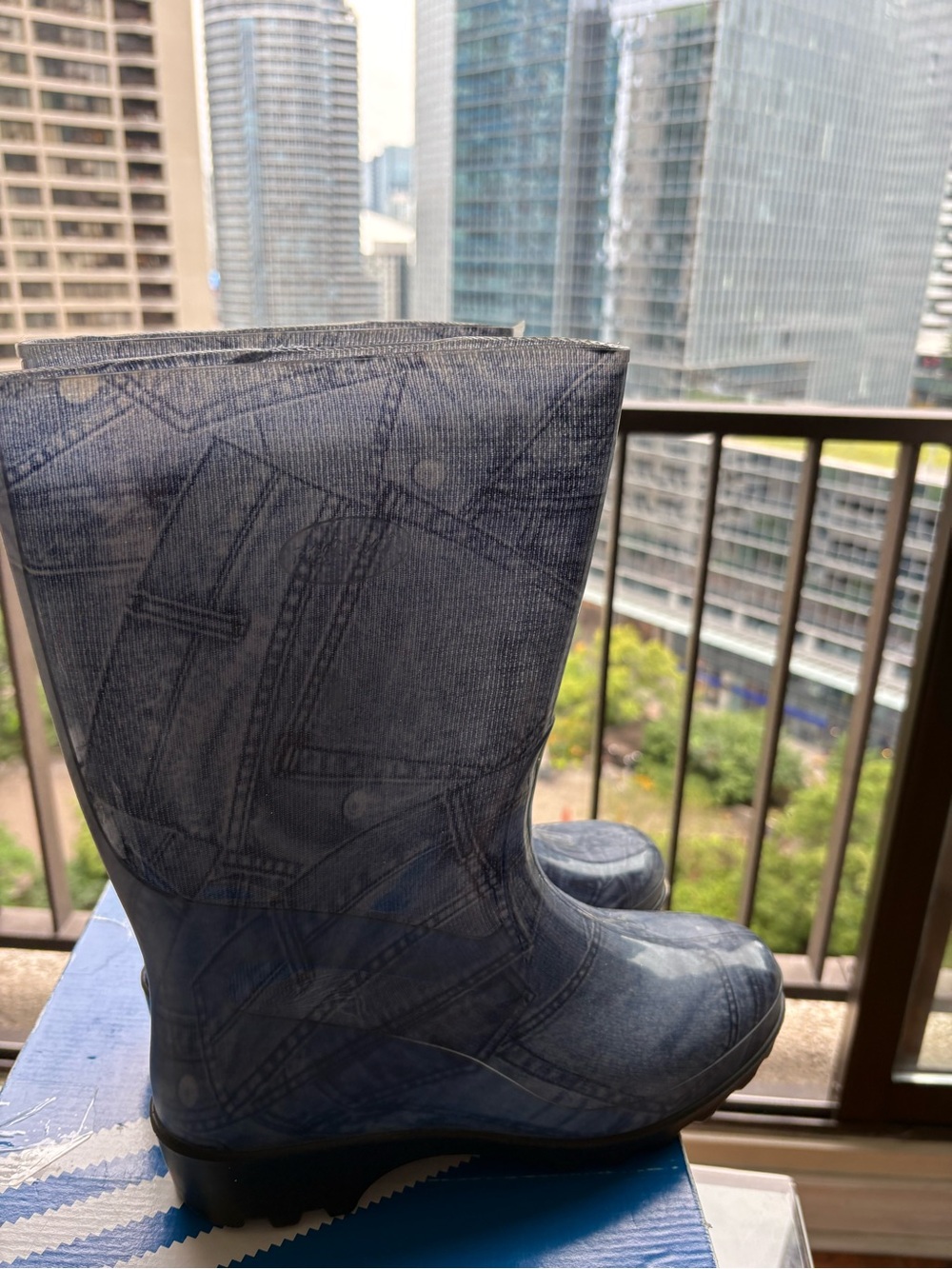 “Denim” rain rubber boots tall size 38 with socks - Picture 6 of 9